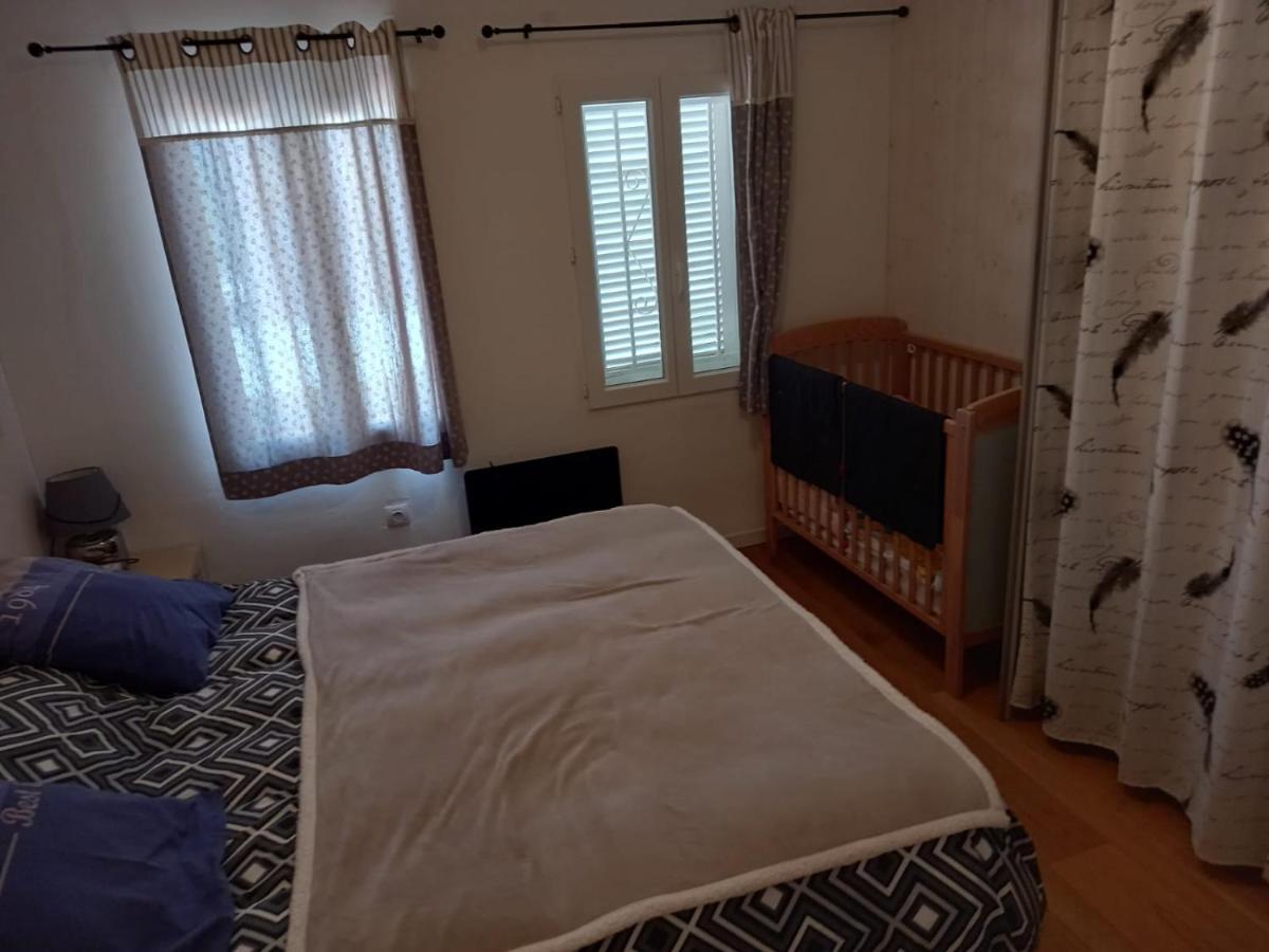 Monleon Villa A 10 Minutos De La Playa 2 Parking Gratuito Росес Екстер'єр фото