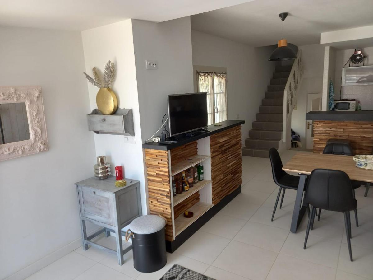 Monleon Villa A 10 Minutos De La Playa 2 Parking Gratuito Росес Екстер'єр фото